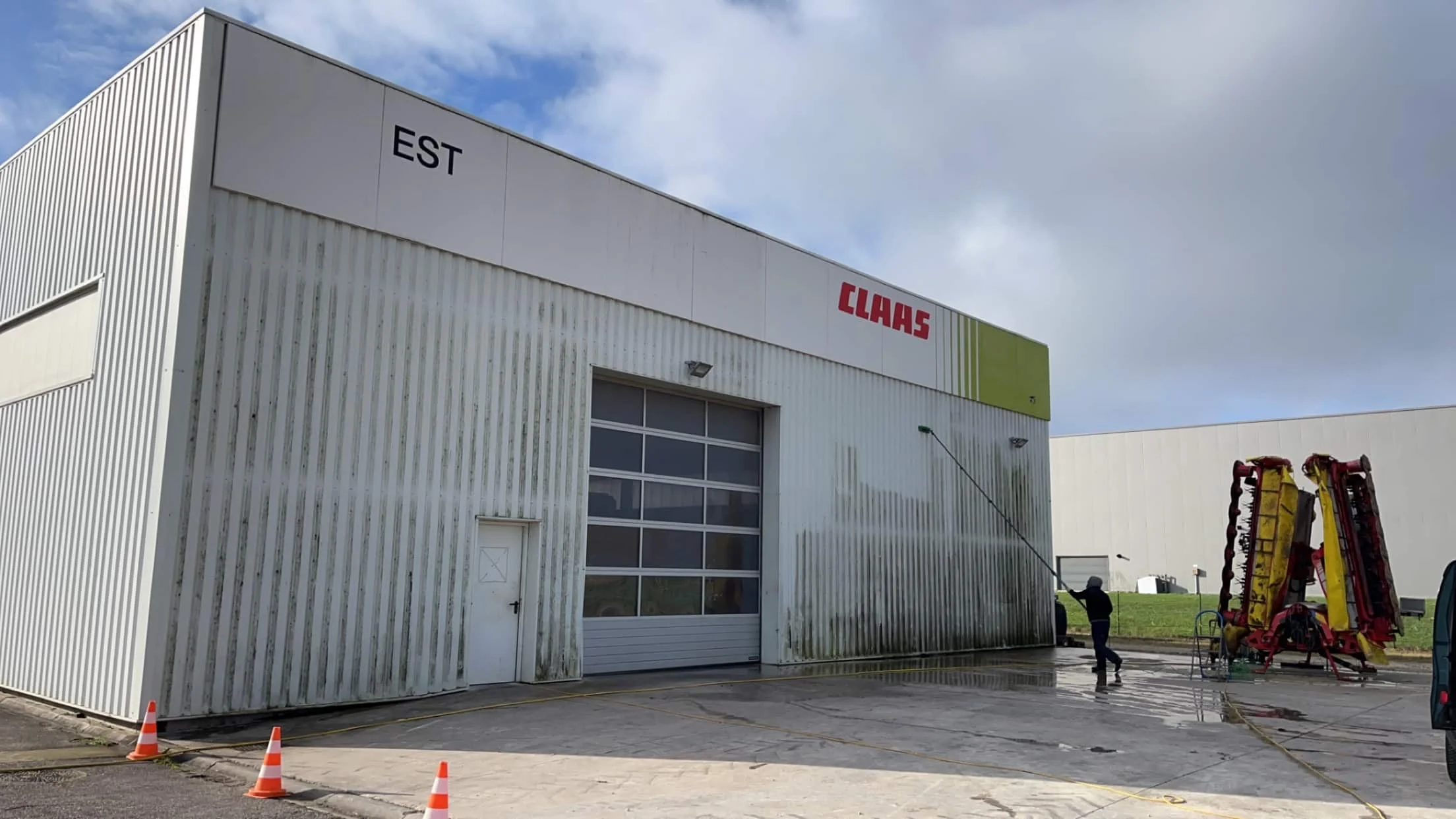 Nettoyage d'un bardage industriel - Dombasle-sur-Meurthe (54)